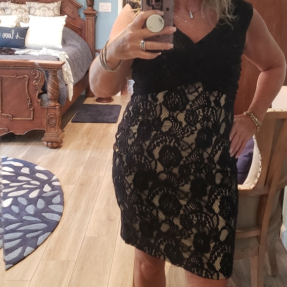 Fancy holiday party dress, size 12 - Picture 2 of 8